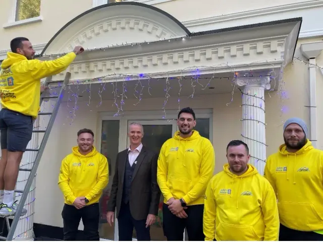 Celebrating success of Christmas lights service for Julia’s House